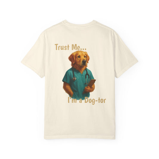 Golden Retriever Doctor Tee – Comfort Colors® Garment Dyed Shirt