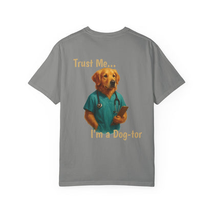 Golden Retriever Doctor Tee – Comfort Colors® Garment Dyed Shirt