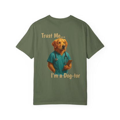 Golden Retriever Doctor Tee – Comfort Colors® Garment Dyed Shirt
